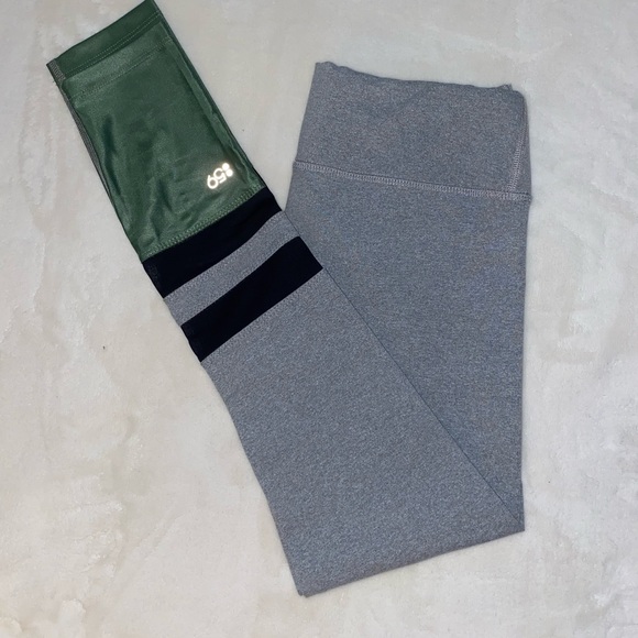 Splits59 Leggings - Picture 3 of 5